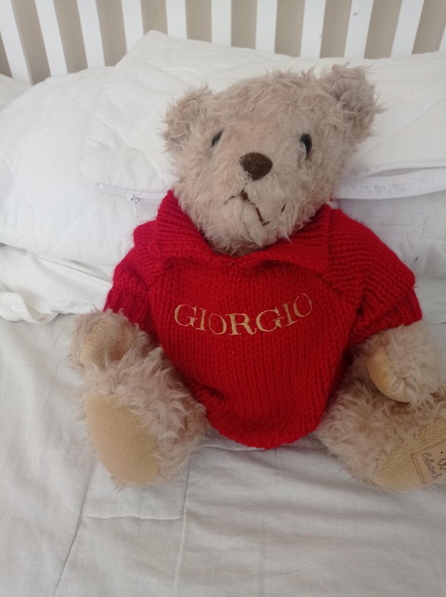Preview of the first image of Giorgio Beverley Hills collectable.