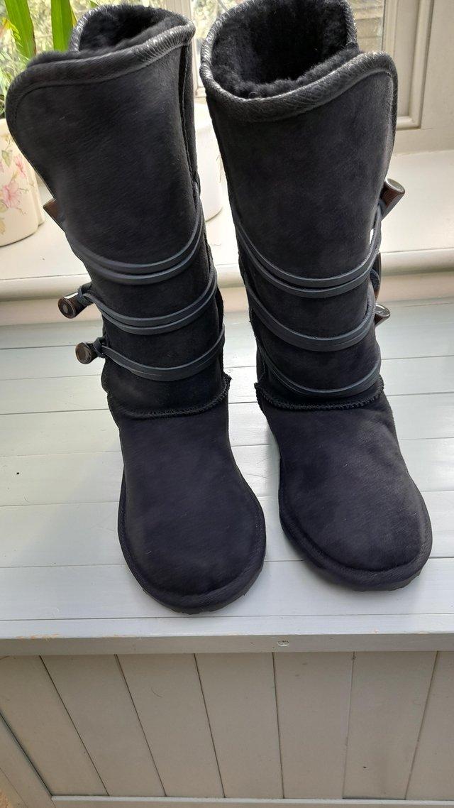 Preview of the first image of Luxury suede sheepskin boots.