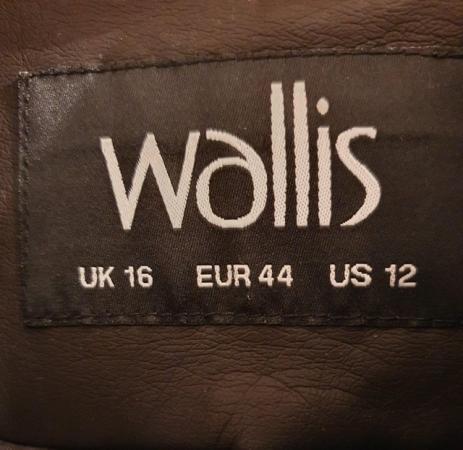 Image 1 of Wallis Brown Quilted Leather Effect Jacket Size 16