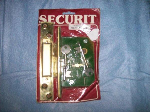 Image 1 of 5-lever 3" Mortice Lock with 2 keys. New