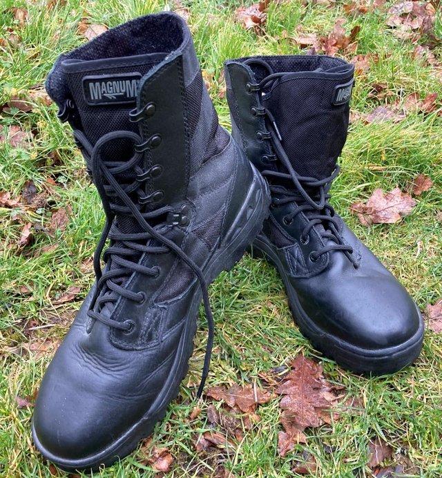 Preview of the first image of MAGNUM SCORPION BOOTS COMBAT PATROL 10 POLICE SECURITY ARMY.