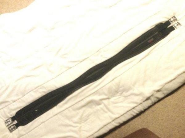 Image 1 of Thorowgood Airoform 50” shaped black girth excellent cond.