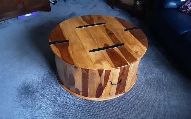 Image 1 of Coffee Table Jali Light Round Trunk