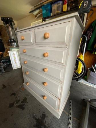 Image 1 of Pine chest of drawers. 6 drawers