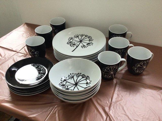 Preview of the first image of Waterside fine china Black and white Dinner set.