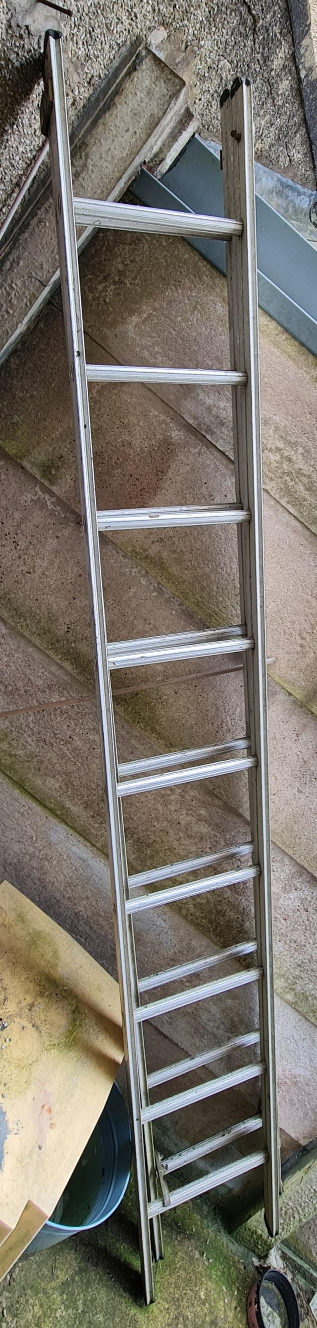Preview of the first image of Double 9 rung aluminium ladders.
