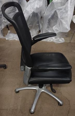 Image 1 of Black office chair with leather seat and netted back
