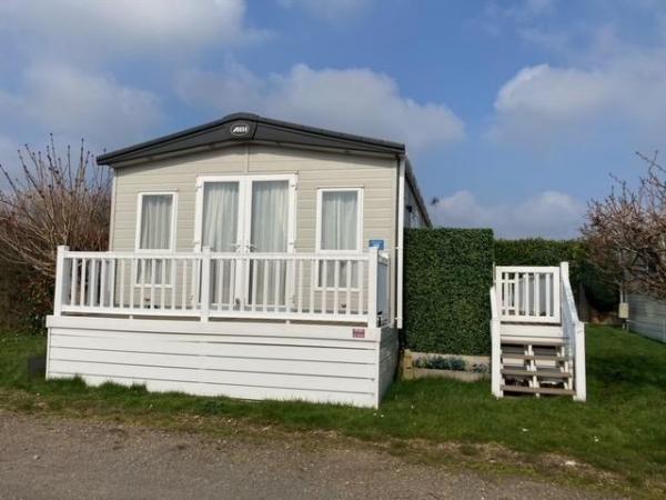 Image 2 of ABI Beaumont static holiday home 2018 42x14 as new