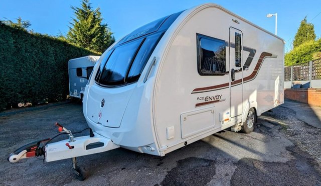 Image 1 of SUPERB SWIFT ACE ENVOY - 2017 4 BERTH CARAVAN WITH AWNING