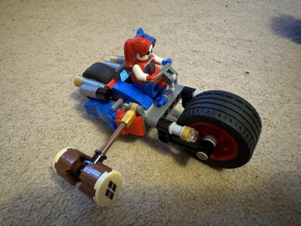 Image 4 of Lego 76053 Batman Gotham Cycle Chase