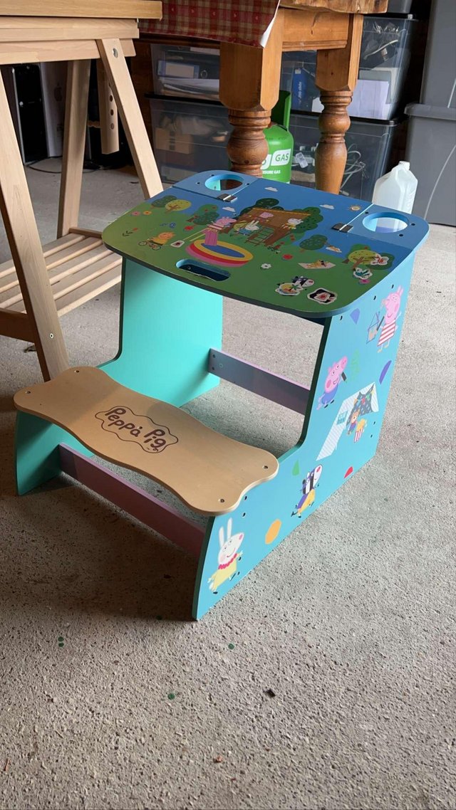 Preview of the first image of Peppa kids pig desk hardly used.