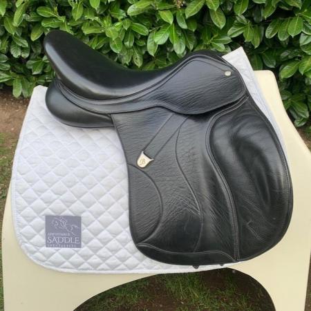 Image 8 of Bates All Purpose Luxe 17" GP saddle (S3142)
