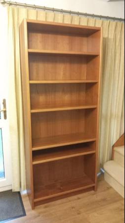 Image 2 of Teak veneer bookcase good condition