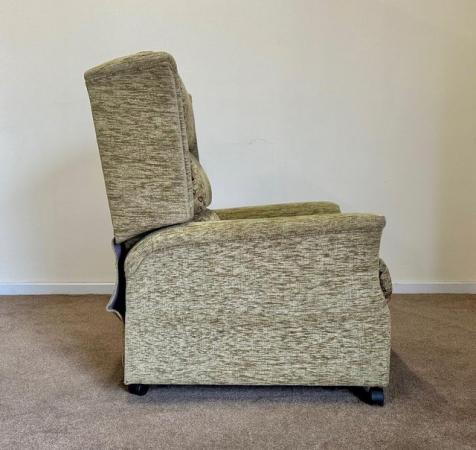 Image 16 of LUXURY ELECTRIC RISER RECLINER DUAL MOTOR CHAIR CAN DELIVER