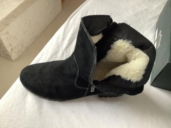Image 3 of Moreland of Glastonbury Anna suede boots