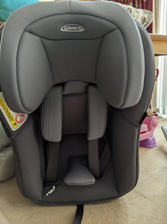Image 1 of Rotating Baby and child car seat
