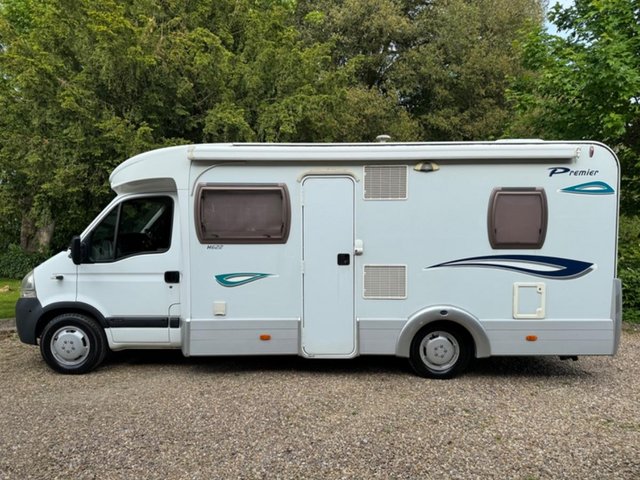 2006 Lunar Premier H622 Motorhome Fixed Bed 4 Berth For Sale in Louth ...