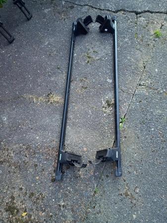 Image 1 of Thule roof bars and foot pack suitable for Renault Scenic