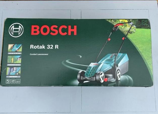 Image 2 of Bosch Electric lawnmower 32 R