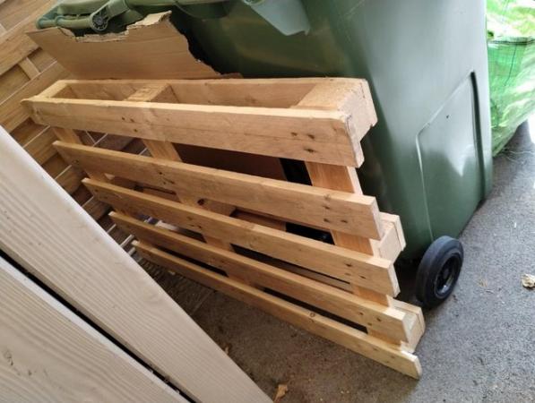 Image 2 of FREE to collect.  3 wooden pallets