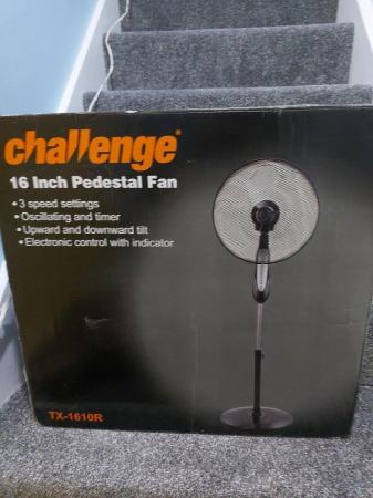 Image 2 of Challenge 16 inch pedestal fan