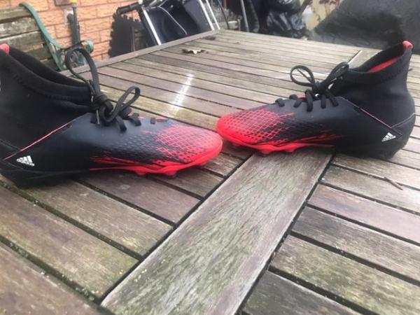 Image 2 of Adidas predator football boots size 5 juniour