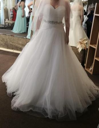 Image 1 of New white tulle wedding dress