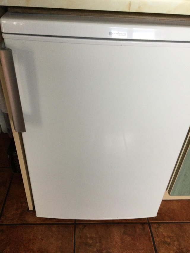 Preview of the first image of New replacement door for new Bloomberg FNE1531P freezer.