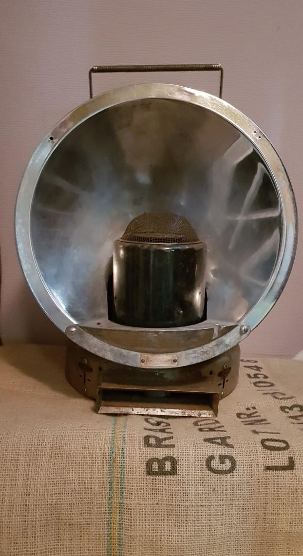 Preview of the first image of BIG bi- aladdin lamp heater. vintage.very old alladin item..
