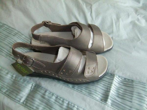 Image 3 of Hotter Ladies Sandals 5 1/2 brand new