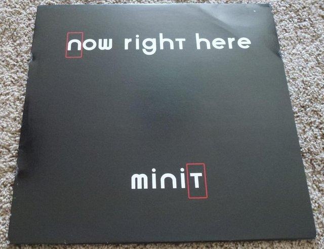 Preview of the first image of Minit, Now Right Here, vinyl LP.