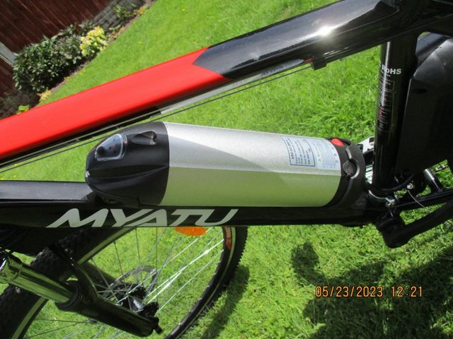 Preview of the first image of MYATU BLACKADULT ELECTRIC BICYCLE.