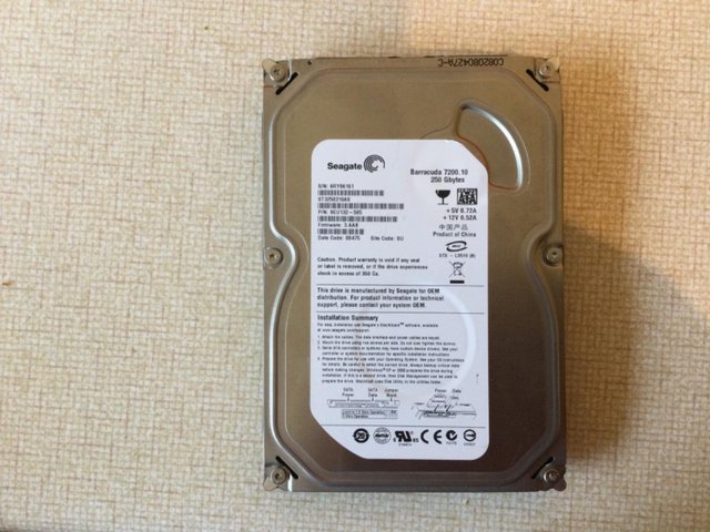 Preview of the first image of Computer hard drive 250 Gbytes used.