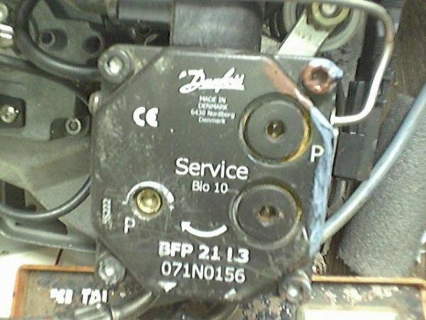 Image 1 of Danfoss Diamond Oil Fuel Pump BFP21L3 071N7156