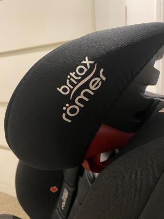 Image 3 of Britax Romer Evolver 1-2-3 car seat with isofix