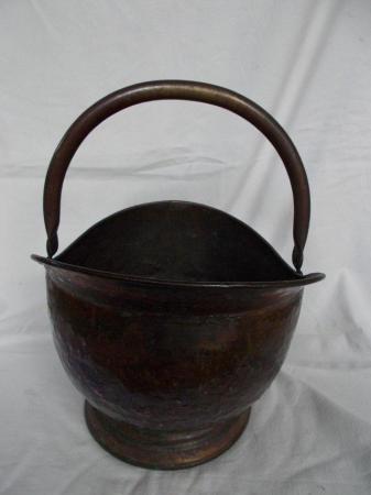 Image 2 of Old copper Sailsbury coal bucket scuttle, nice patina (B)