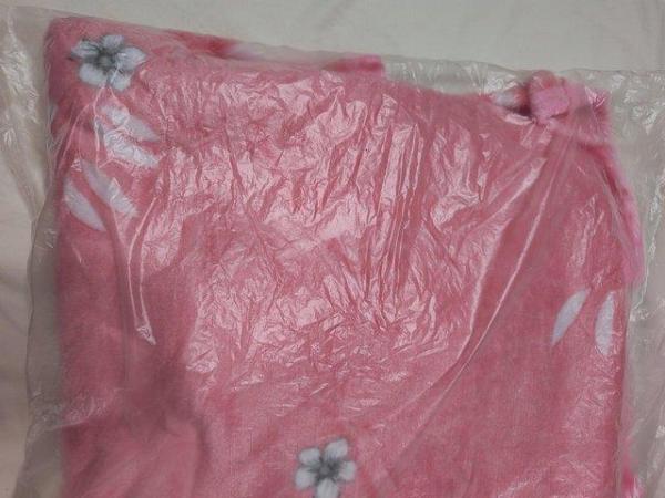 Image 2 of New Pink Floral Pattern Flannel Blanket Christmas 200x150cm