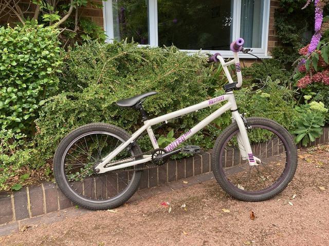 Preview of the first image of BMX - United Recruit RN1. 20/2.2 wheels, good tyres/tread..