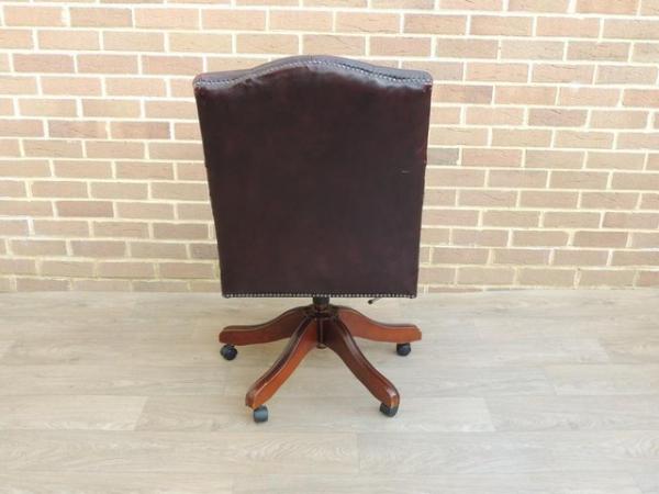 Image 4 of Gainsborough Chesterfield Ox Blood Chair (UK Delivery)