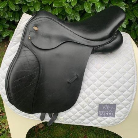 Image 1 of Kent & Masters 17 inch Cob saddle