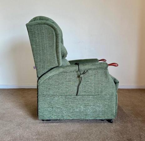 Image 11 of REPOSE LUXURY ELECTRIC RISER RECLINER GREEN CHAIR ~ DELIVERY