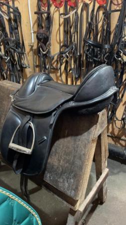 Image 2 of Easytrek leather saddle