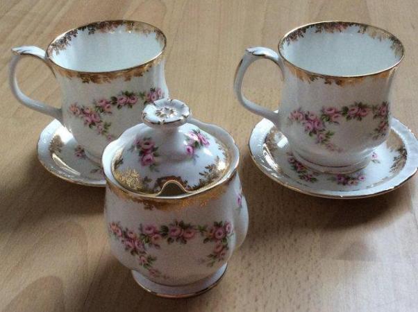 Image 2 of Royal Albert items 2 teacups and saucers and sugar pot