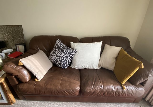 Image 3 of Alexander and James Leather 2 seater Bailey Sofa
