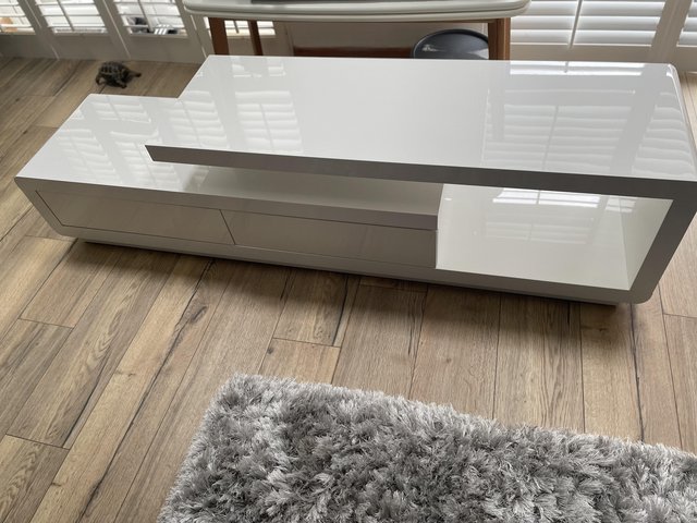 Preview of the first image of White Gloss TV Cabinet with drawers.