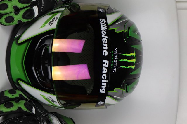 Image 3 of KBC Helmet Vr-1x Series Motor Bike Helmet. Green
