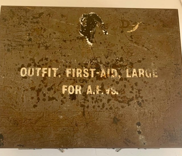 Preview of the first image of Metal First Aid box World War II era.