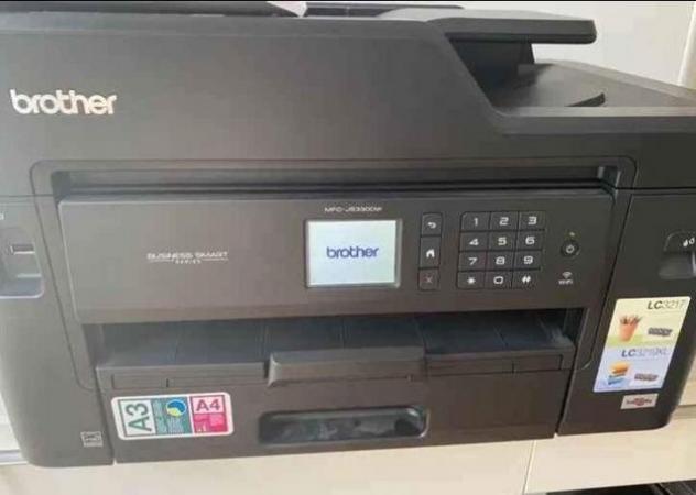 Image 1 of Brother printer scanner MFCJ5530DW