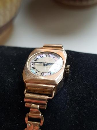 Image 3 of ladies 1936 glasgow 9 carat gold watch mother of pearl dial