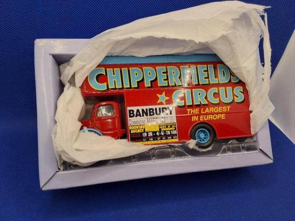 Image 2 of Corgi classics Chipperfields circus 97092